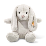 Hoppie Hase von Steiff_38cm hellgraues Fell_mit Knopf im Ohr