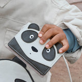 In Hand gehaltener Little Who Brustbeutel Panda Loki