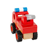 Feuerwehrfahrzeug aus FSC®-zertifiziertem Holz von small foot in Schrägansicht von hinten