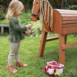 Pferdepflegeset mit roter Tasche von small foot_04