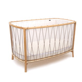 Babybett KIMI von Charlie Crane mit braunen Schnüren