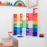 Konstruktion aus Connetix Magnetbausteine Kugelbahn Rainbow Super Ball Run Pack mit 134 Teilen