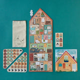 Londji Versteckspiel mit Spielhaus, Spielfiguren, Spielplan, Karten und Stoffbeutel